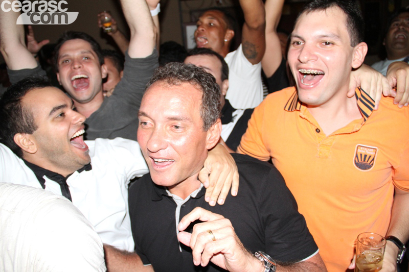 [13-05] Ceará 1 x 1 Fortaleza - Comemoração-03 - 3