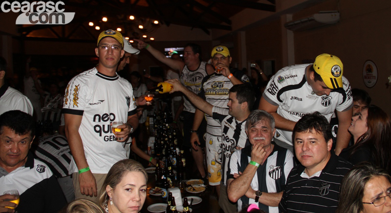 [13-05] Ceará 1 x 1 Fortaleza - Comemoração-03 - 5