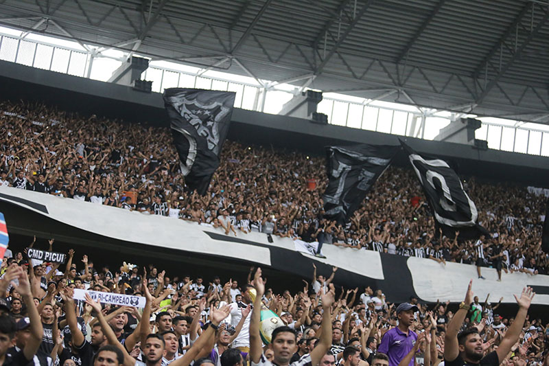 [08-04-2018] Fortaleza 1 x 2 Ceara - Torcida - Mauro - 8