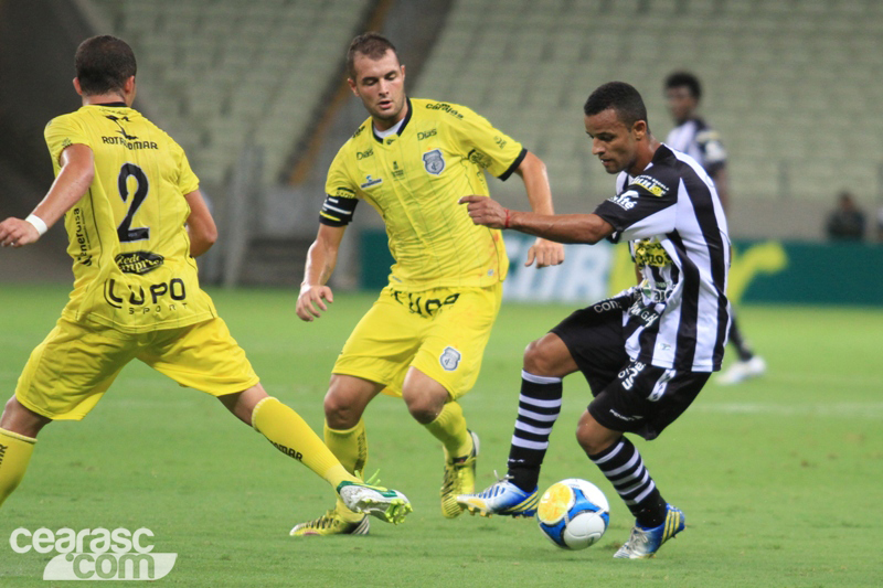 [02-02] Ceará 2 x 0 Treze - 16