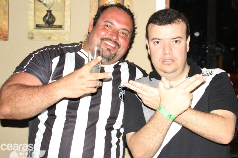 [13-05] Ceará 1 x 1 Fortaleza - Comemoração-03 - 14