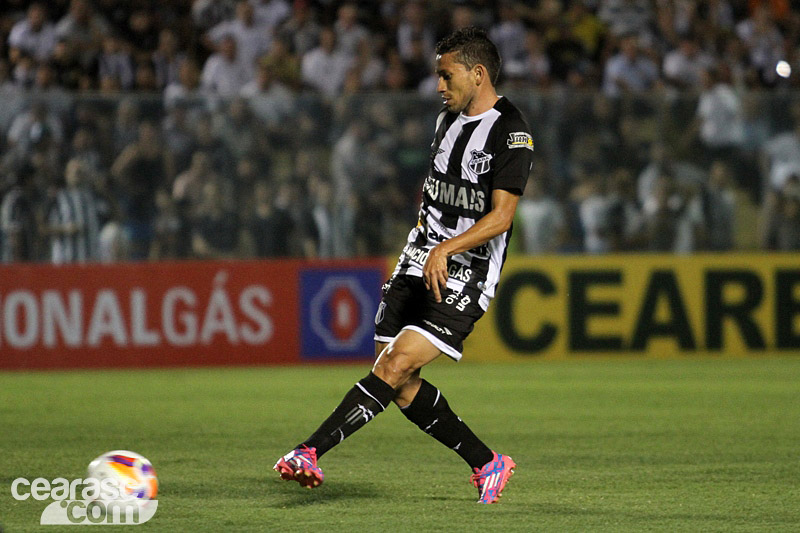 [15-01] Ceará 3 x 0 Itapipoca - 33