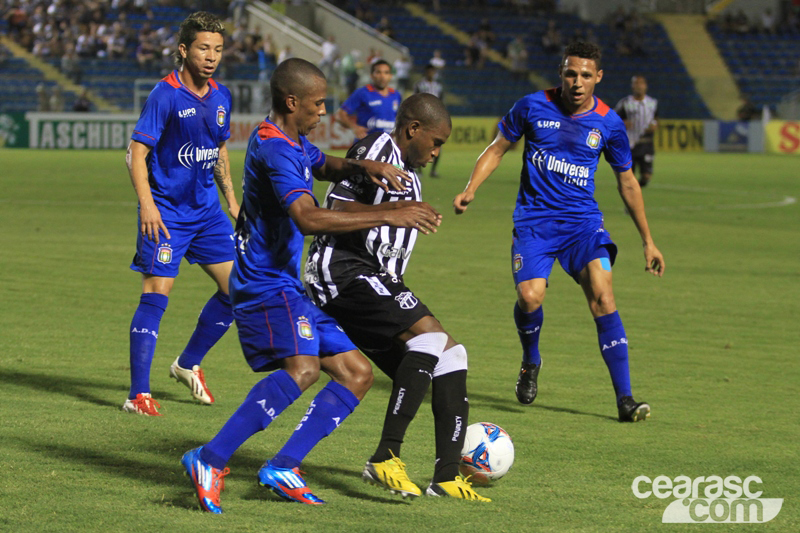 [07-09] Ceará 4 x 2 São Caetano - 02 - 4