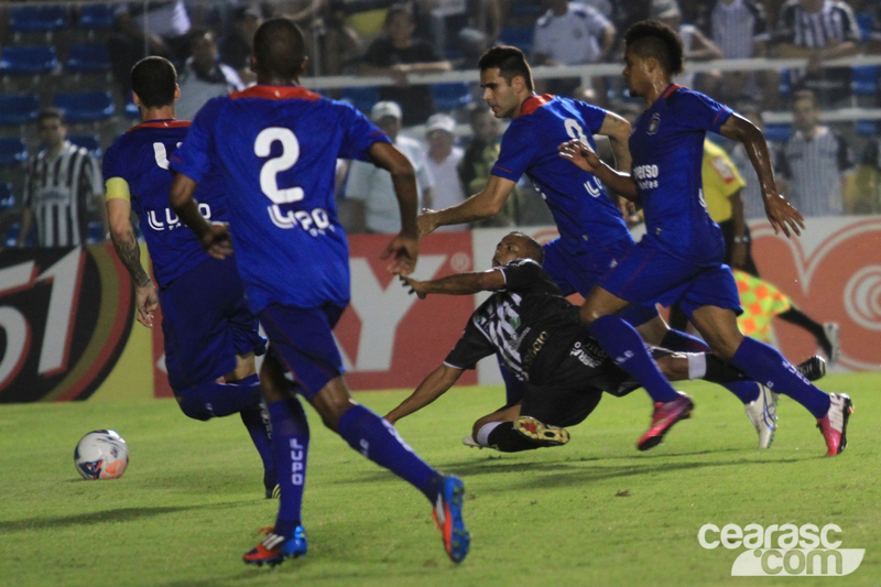 [07-09] Ceará 4 x 2 São Caetano - 02 - 5