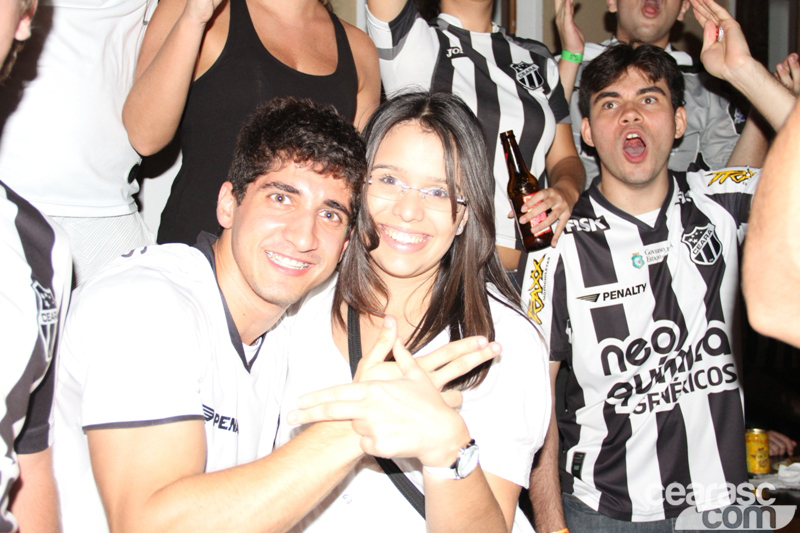 [13-05] Ceará 1 x 1 Fortaleza - Comemoração-03 - 21