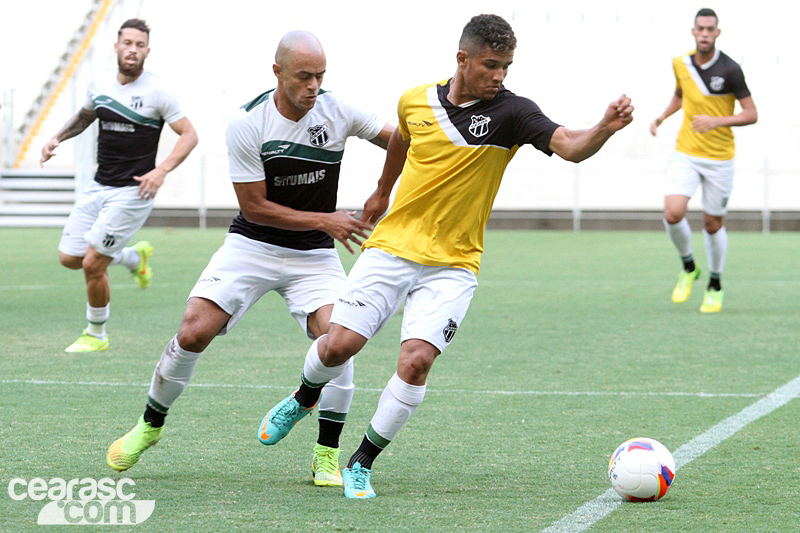 [21-08] Treino coletivo - Castelão - 14