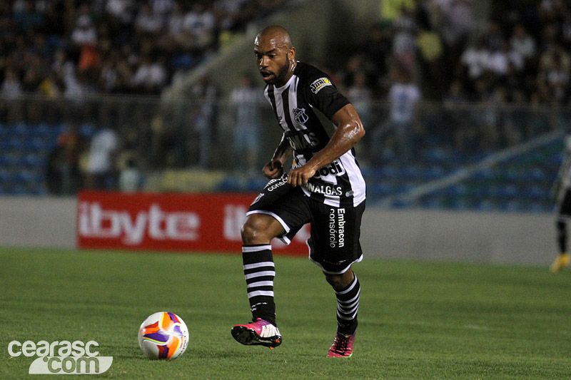 [15-01] Ceará 3 x 0 Itapipoca - 35