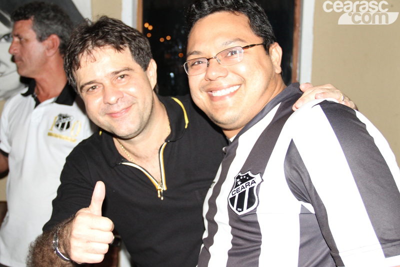 [13-05] Ceará 1 x 1 Fortaleza - Comemoração-04 - 2