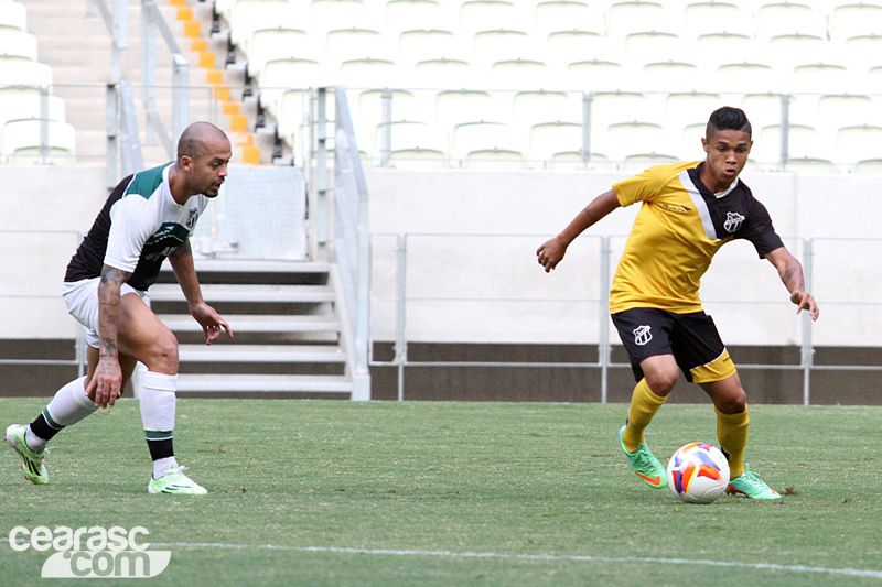 [21-08] Treino coletivo - Castelão - 17