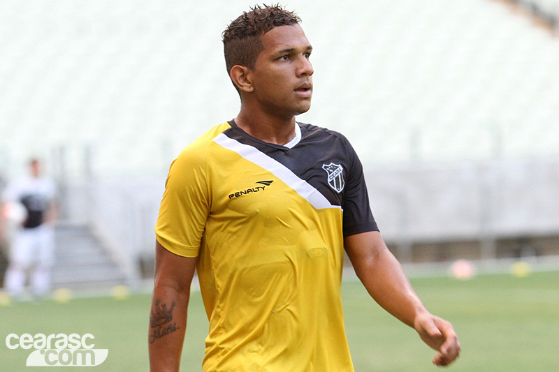 [21-08] Treino coletivo - Castelão - 23