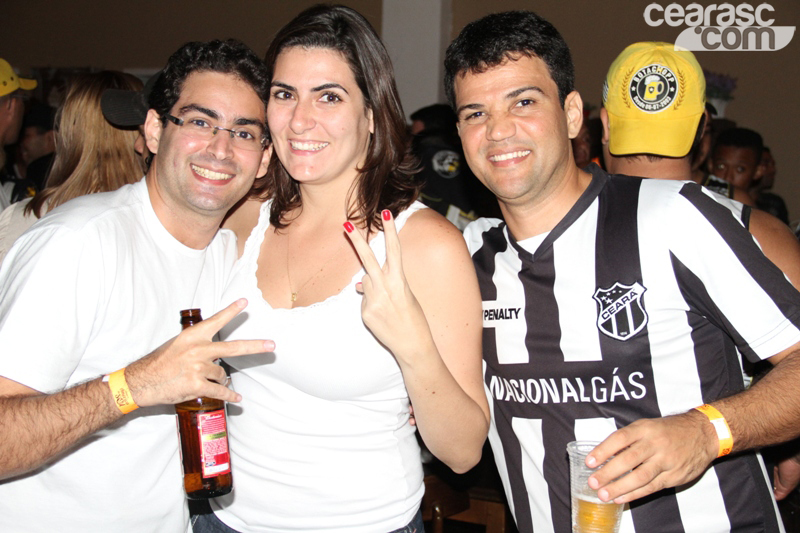 [13-05] Ceará 1 x 1 Fortaleza - Comemoração-04 - 12