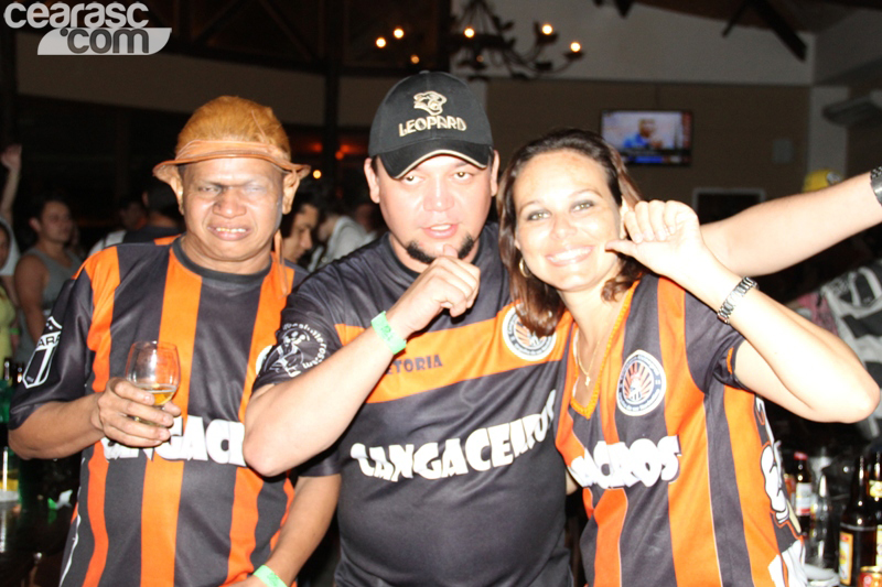 [13-05] Ceará 1 x 1 Fortaleza - Comemoração-04 - 18