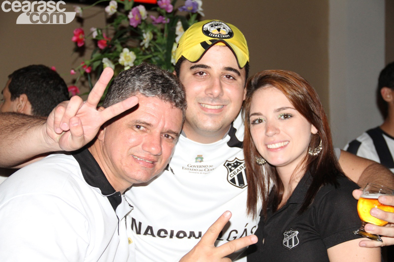 [13-05] Ceará 1 x 1 Fortaleza - Comemoração-04 - 21