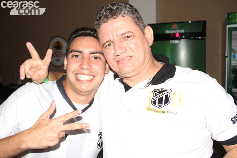 [13-05] Ceará 1 x 1 Fortaleza - Comemoração-04 - 22
