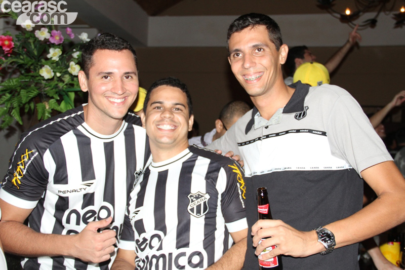 [13-05] Ceará 1 x 1 Fortaleza - Comemoração-04 - 24
