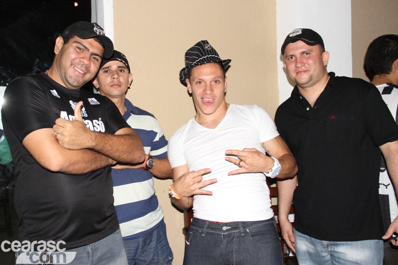 [13-05] Ceará 1 x 1 Fortaleza - Comemoração-05 - 3