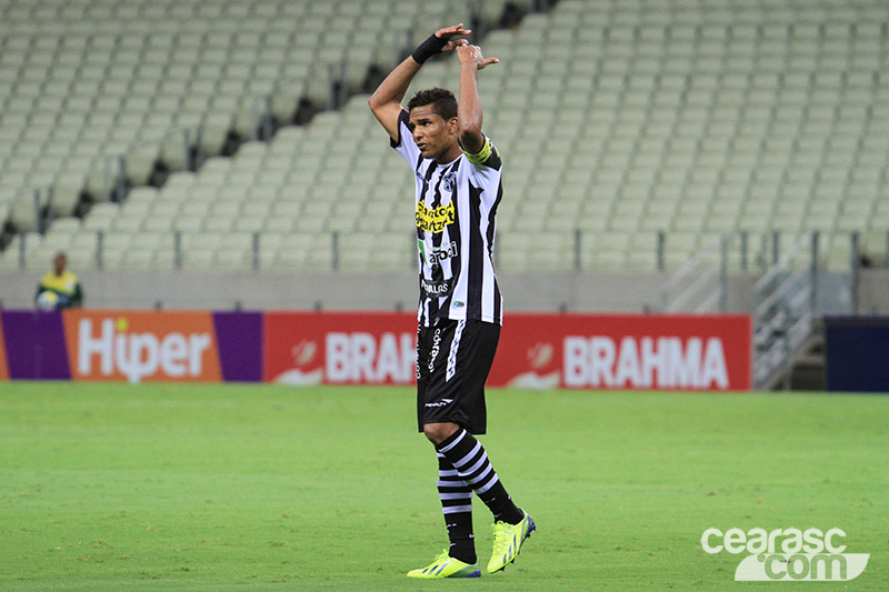 [02-02] Ceará 2 x 0 Treze - 02 - 12