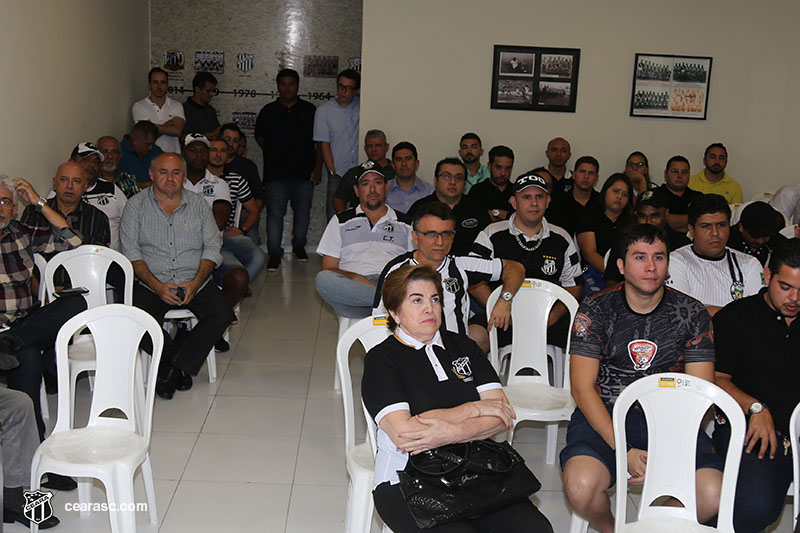 [15-03-2017] Reunião com grupo de torcedores - 4