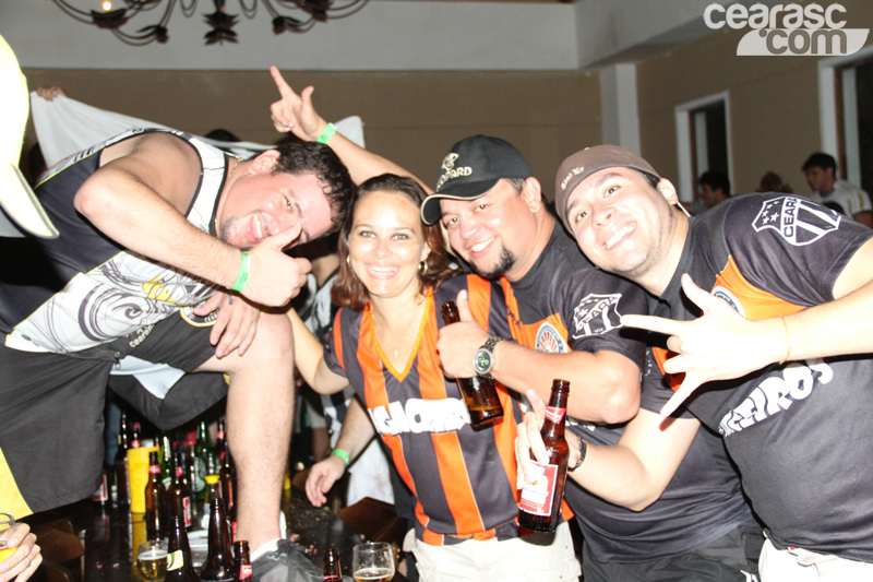 [13-05] Ceará 1 x 1 Fortaleza - Comemoração-05 - 21