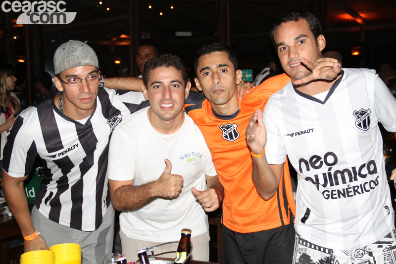 [13-05] Ceará 1 x 1 Fortaleza - Comemoração-05 - 23