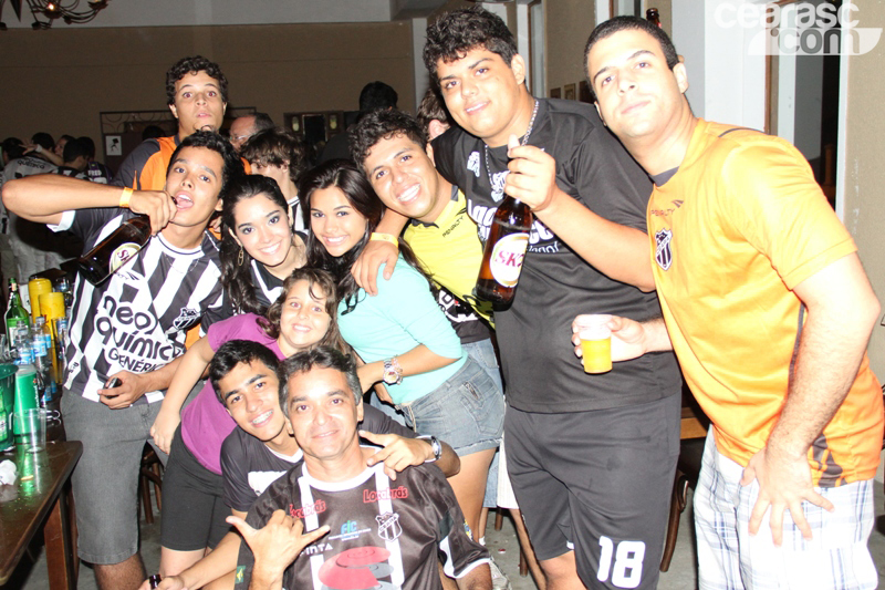 [13-05] Ceará 1 x 1 Fortaleza - Comemoração-06 - 2