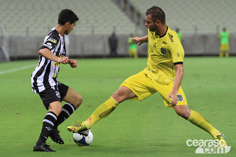 [02-02] Ceará 2 x 0 Treze - 02 - 15