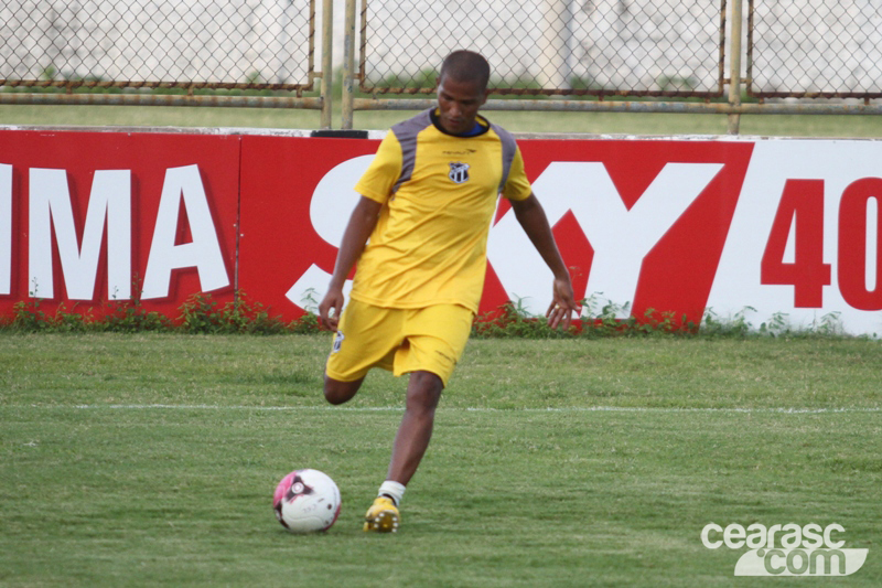 João Marcos segue em recuperação - 13