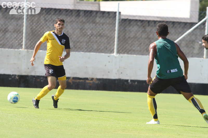 [05-07] Treino coletivo - Cidade Vozão - 16