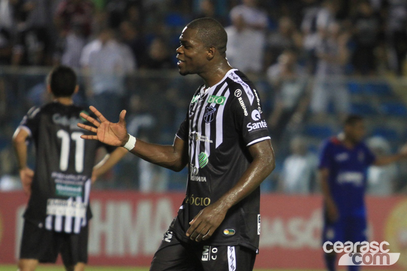 [07-09] Ceará 4 x 2 São Caetano - 02 - 17