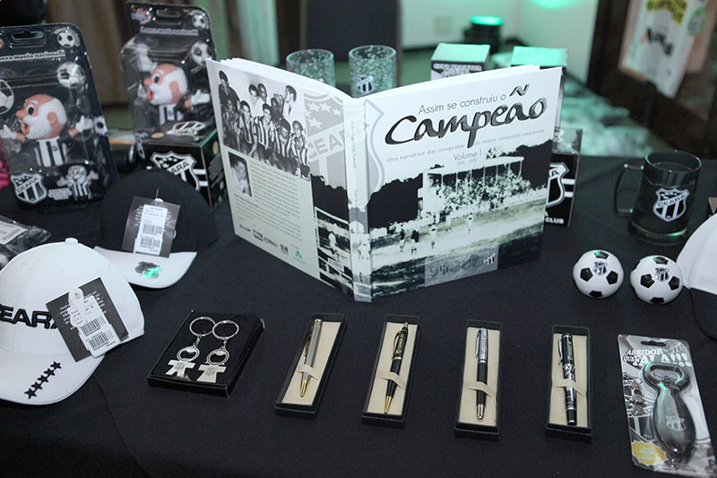 [13-01] Lançamento do Livro - Pedro Mapurunga - 13