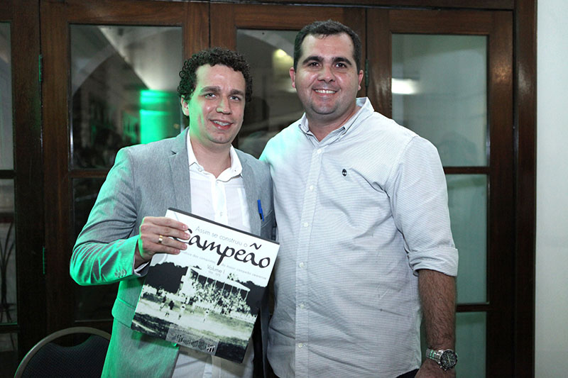 [13-01] Lançamento do Livro - Pedro Mapurunga - 27