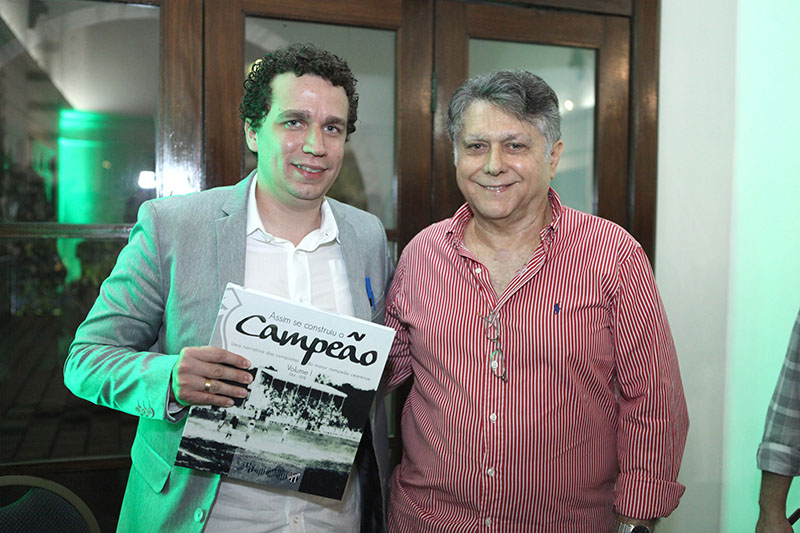 [13-01] Lançamento do Livro - Pedro Mapurunga - 32