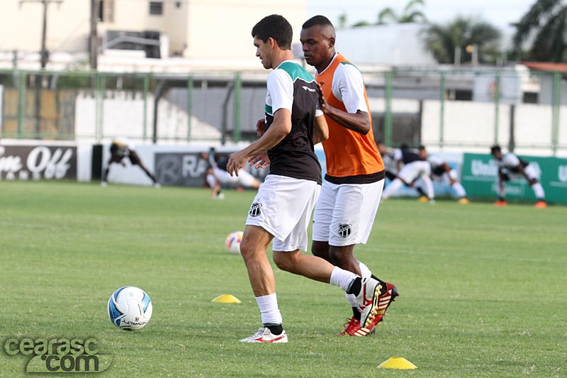 [20-03] Treino técnico + tático - 15