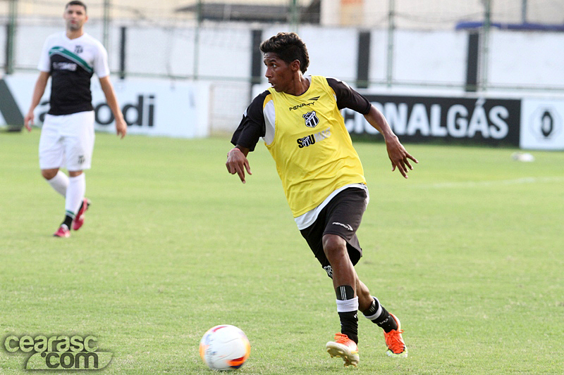 [20-03] Treino técnico + tático - 23