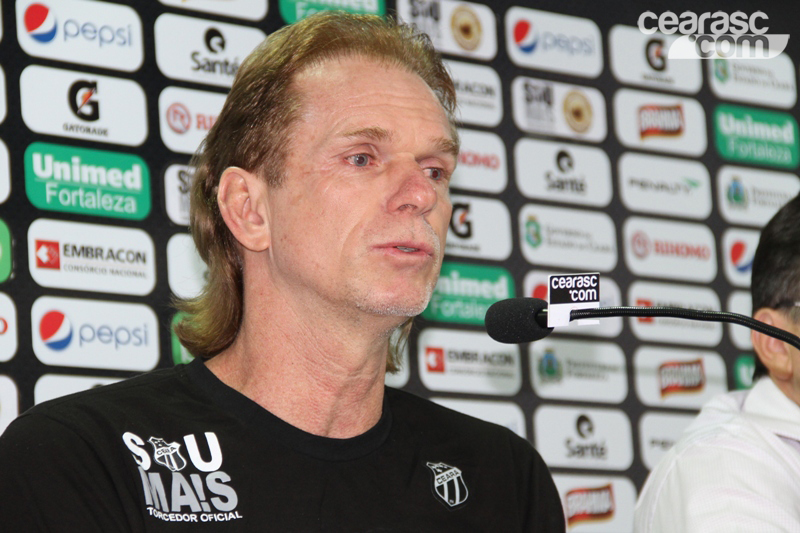 [18-06] Apresentação do Técnico Sérgio Guedes - 1