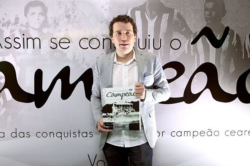 [13-01] Lançamento do Livro - Pedro Mapurunga - 96