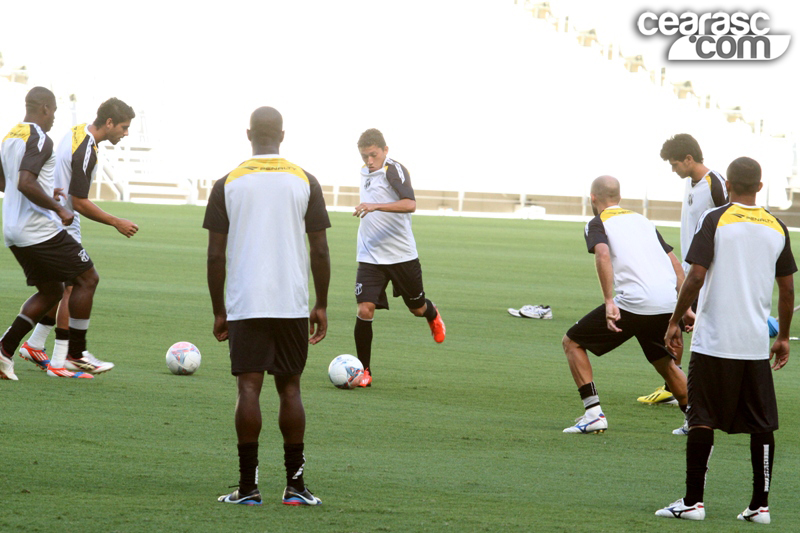 [29-07] Treino coletivo - Castelão - 1