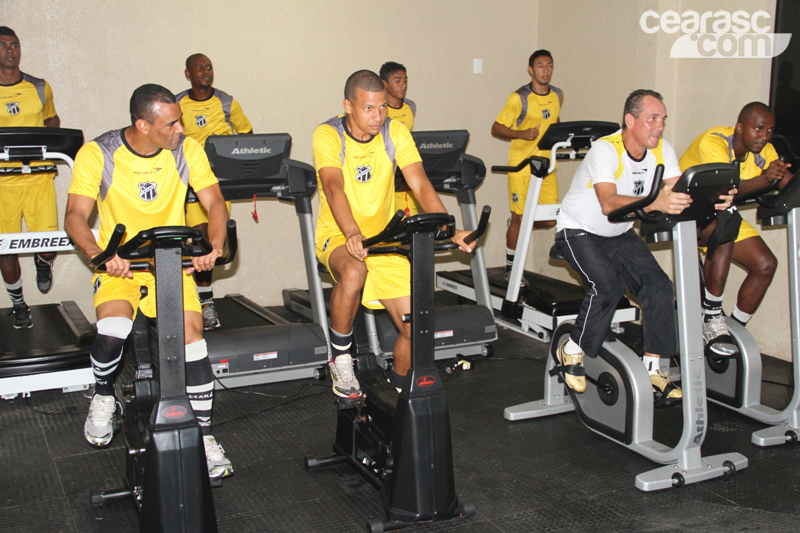 [22-06] Treino físico - Academia - 5