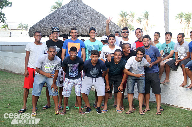 [05-12] Confraternização - Categorias de Base - 10