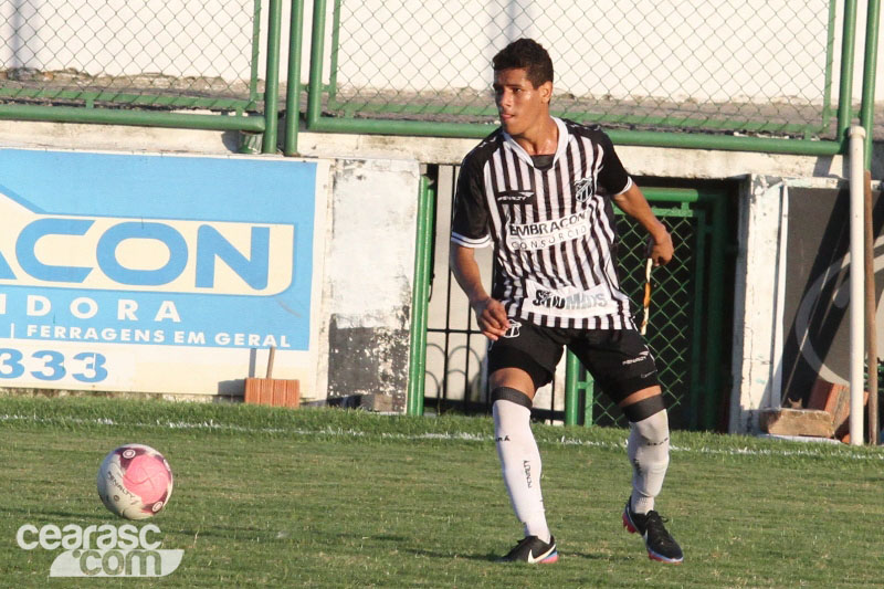 [13-04] Ceará 5 x 0 Rio Branco - 44