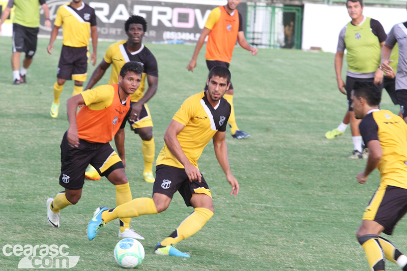 [14-07] Treino técnico + tático - 14
