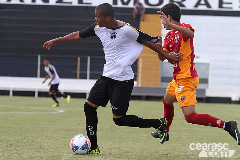 [06-12] Ceará 1 x 0 Fortaleza - Amistoso - 23