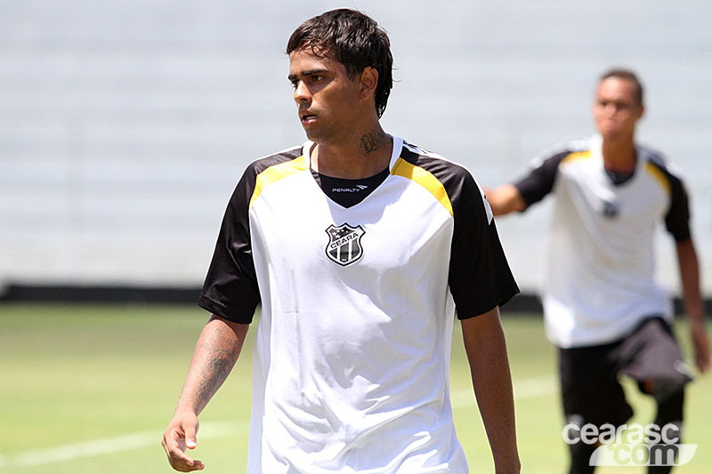 [06-12] Ceará 1 x 0 Fortaleza - Amistoso - 27