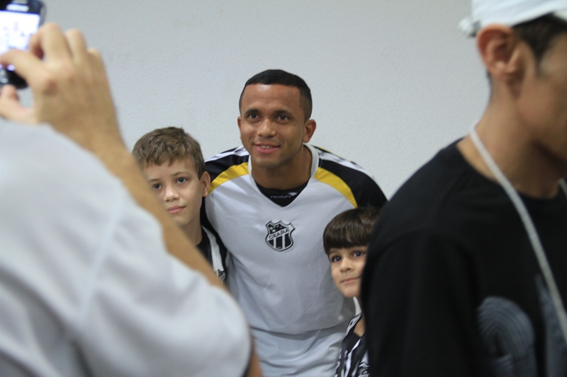 [19-10] Por Dentro do Vozão - Dia das Crianças - 04 - 20