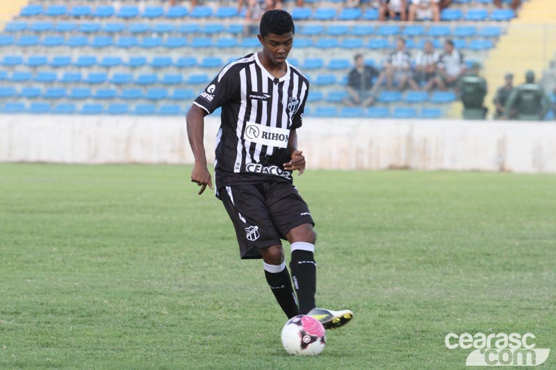 [13-01] Ceará 3 x 1 Horizonte - 03 - 27