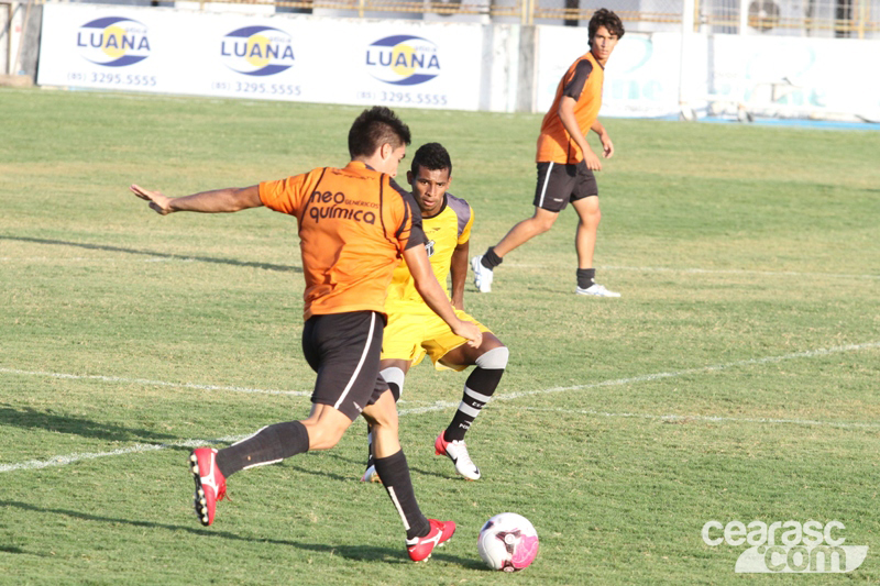 [17-10] Treino coletivo para não relacionados  + Sub-20 - 1