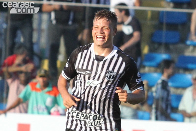 [23-06] Ceará x Atlético-PR2 - 6