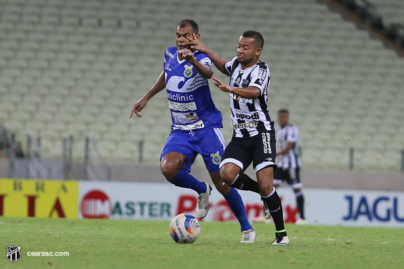 [19-03-2017] Uniclinic 1 x 3 Ceará - 30