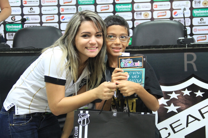 [19-10] Por Dentro do Vozão - Dia das Crianças - 04 - 40