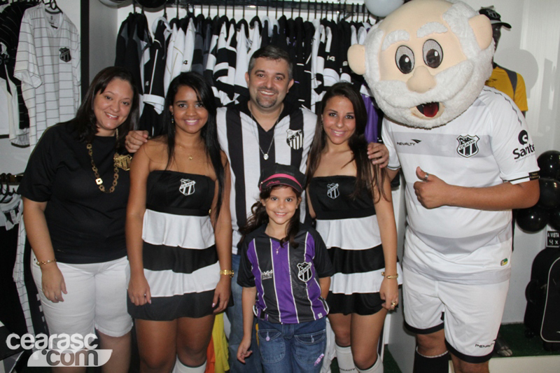 [28-07] Lançamento 8ª Edição da Revista 19142 - 15